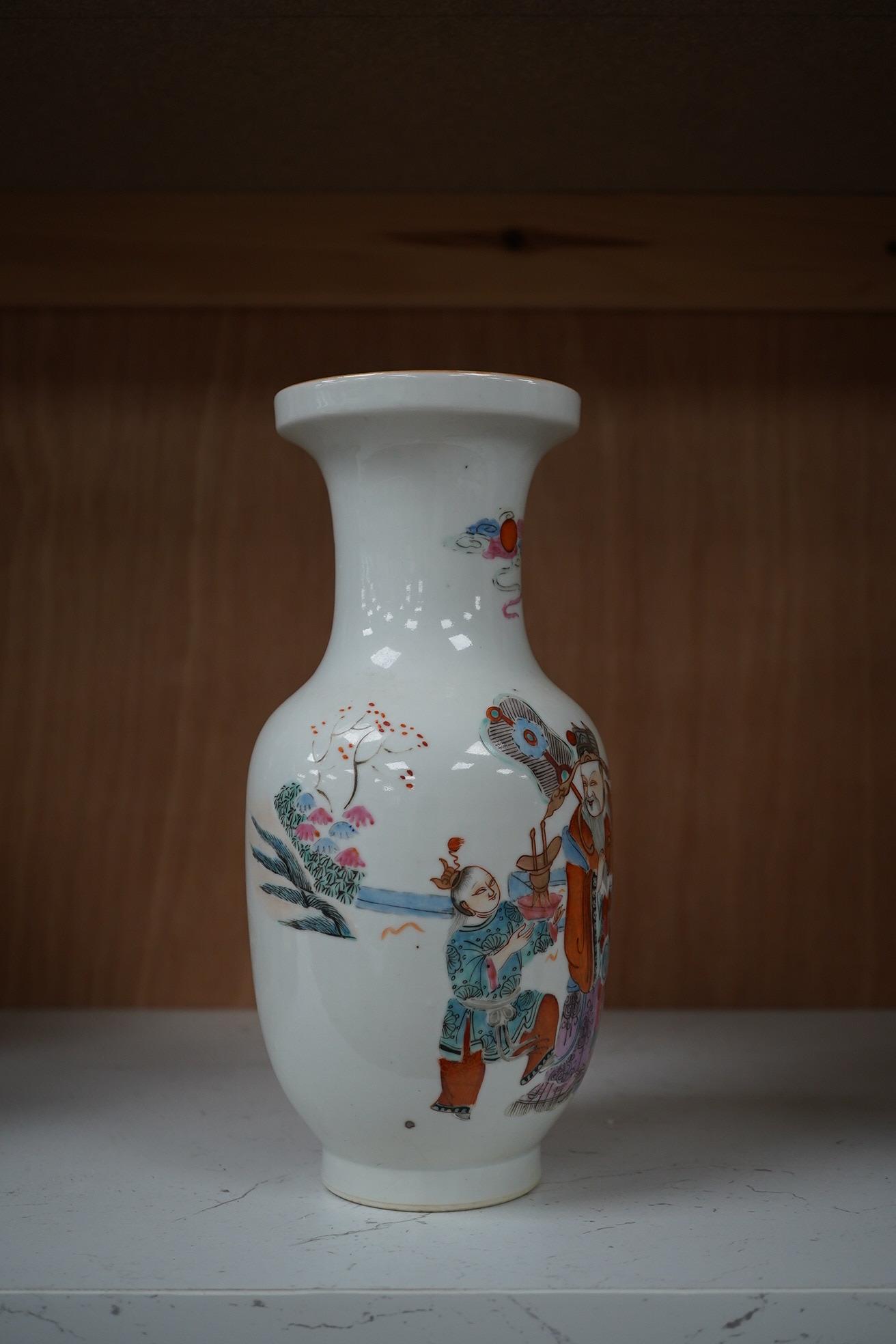 A Chinese famille rose baluster vase, 22cm. Condition - good